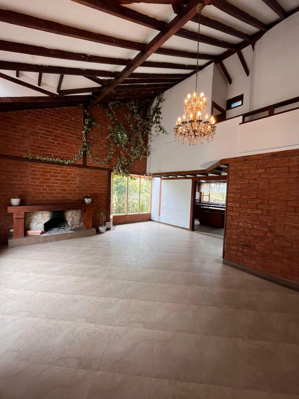 CASA DE CAMPO EN VENTA- CONJUNTO PRIVADO