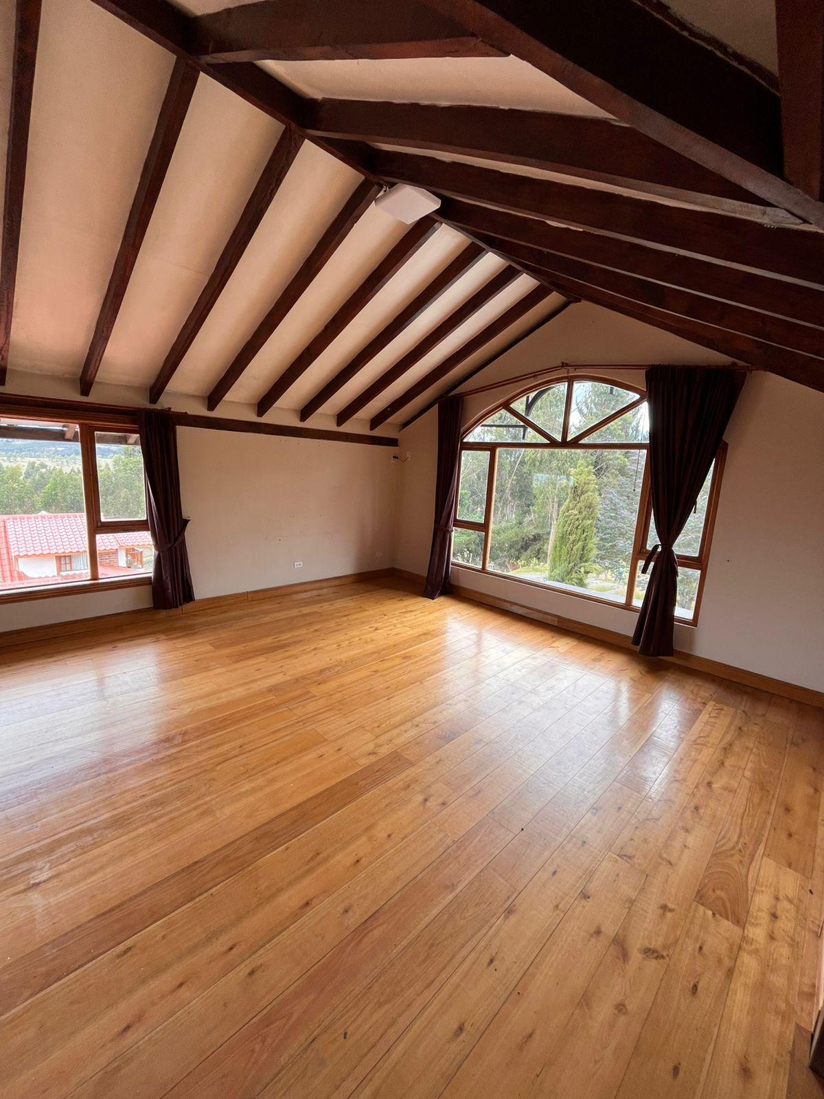 CASA DE CAMPO EN VENTA- CONJUNTO PRIVADO