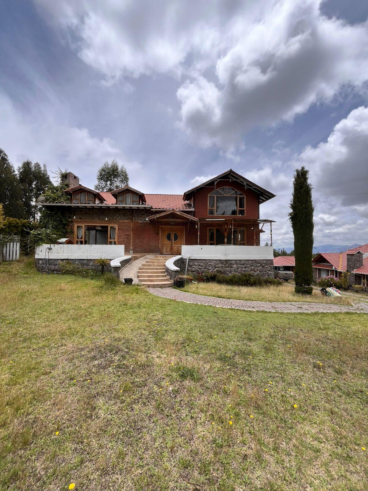 CASA DE CAMPO EN VENTA- CONJUNTO PRIVADO