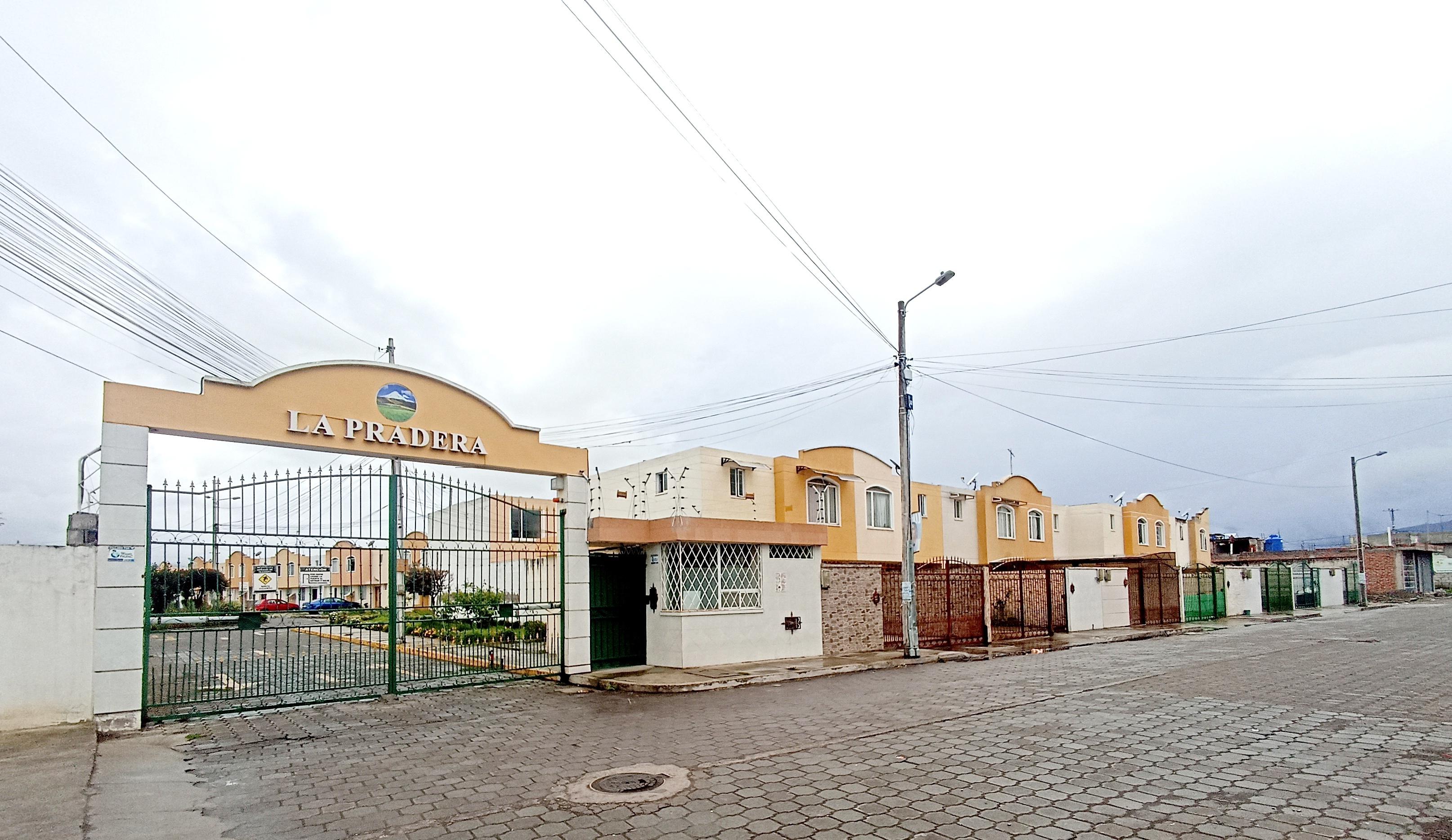 CASA EN VENTA - CONJUNTO
