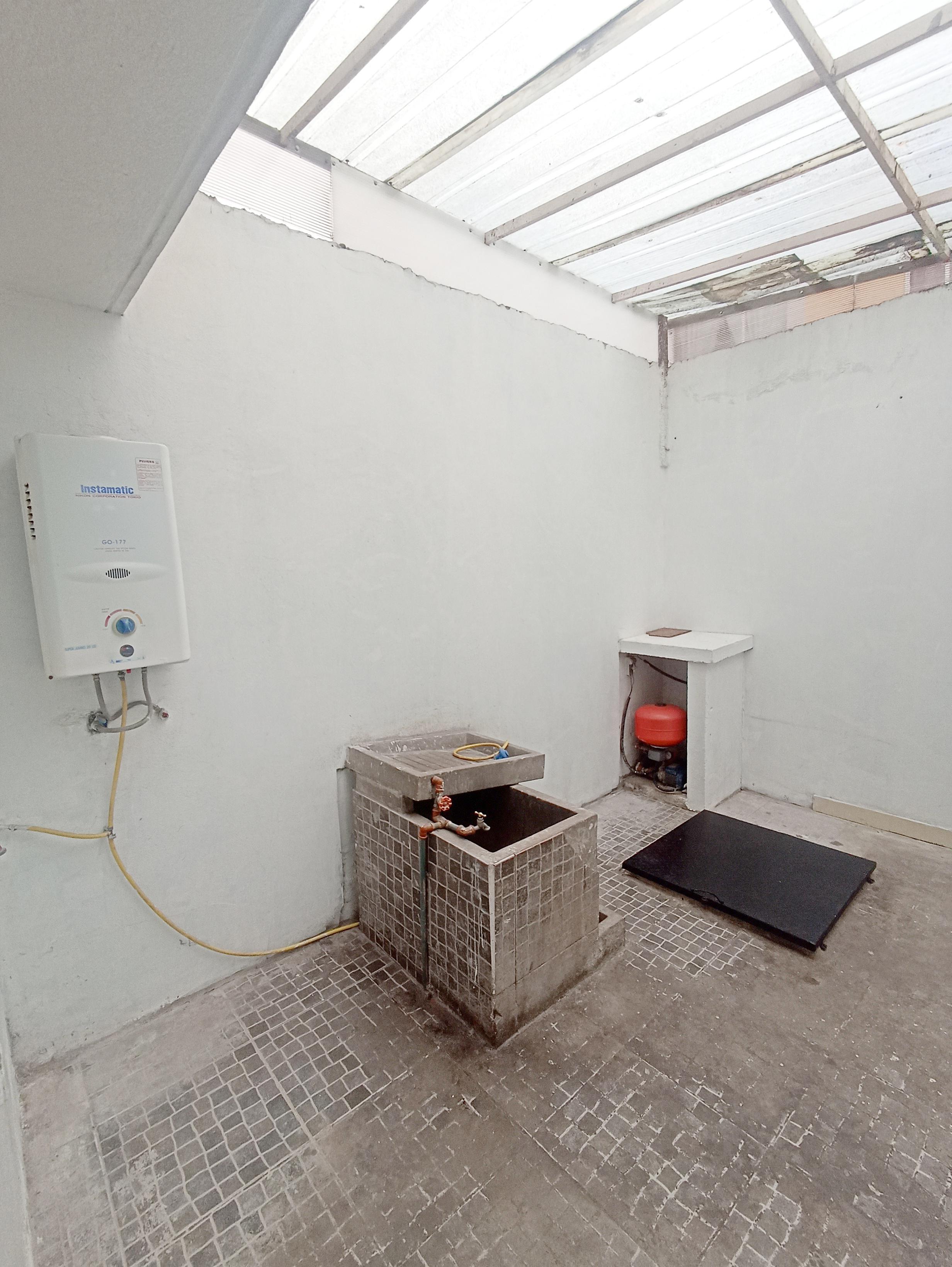 CASA EN VENTA - CONJUNTO