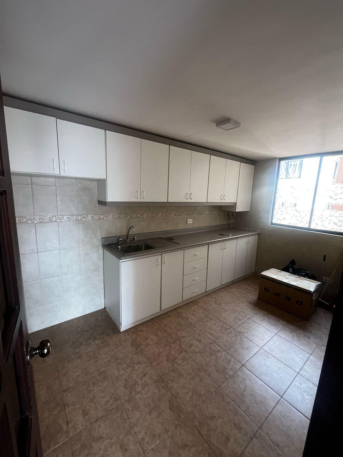 SE VENDE HERMOSO DEPARTAMENTO