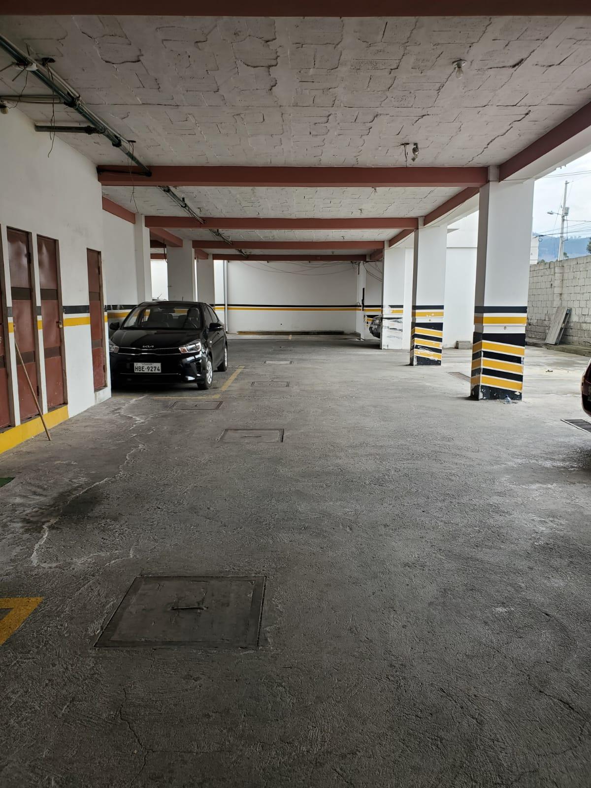 EDIFICIO TORRES KLEITO DEPARTAMENTO EN VENTA