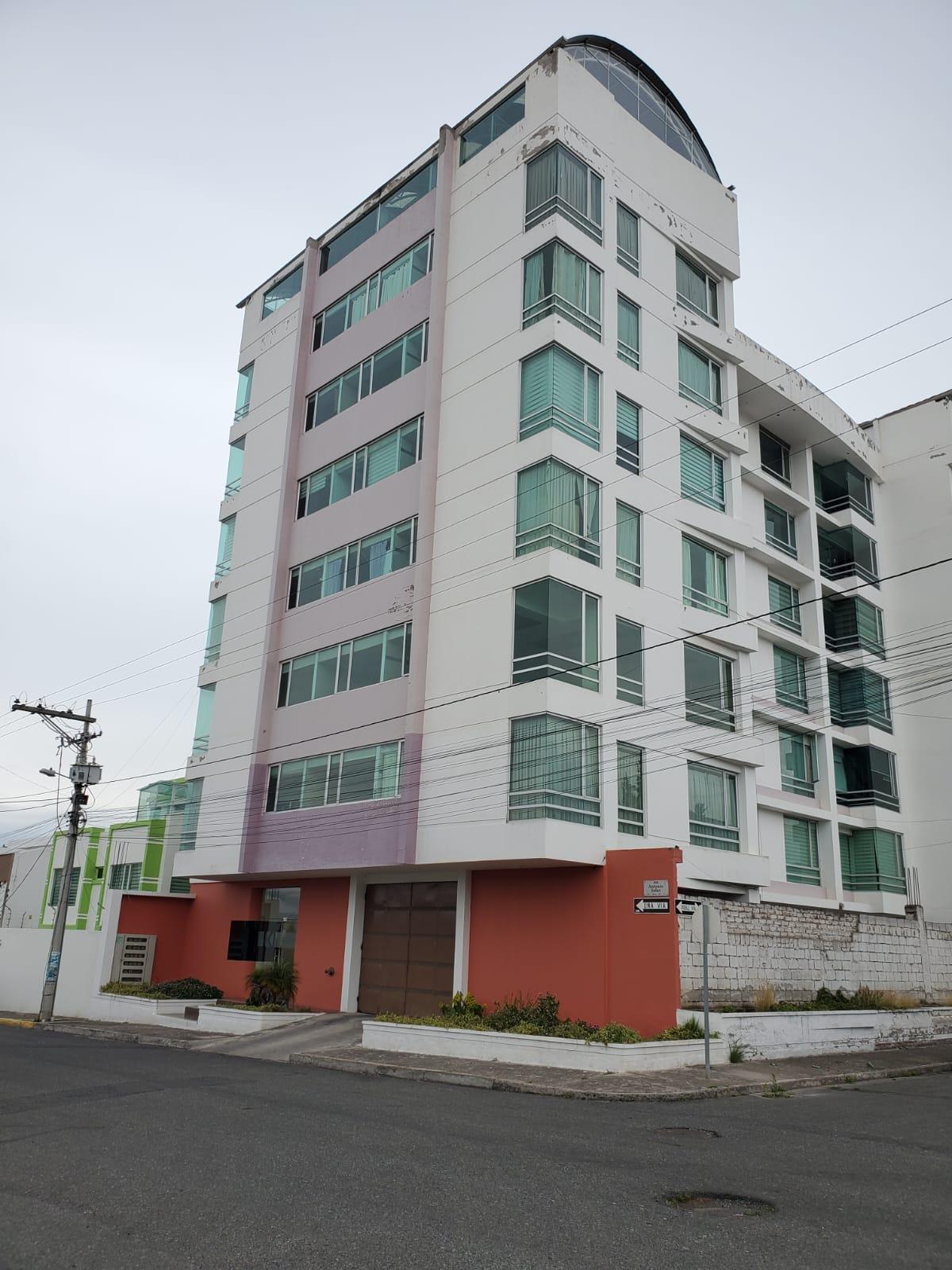 EDIFICIO TORRES KLEITO DEPARTAMENTO EN VENTA