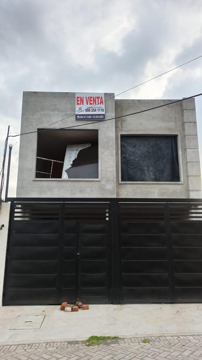CASA EN OBRA GRIS de VENTA