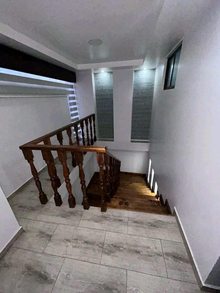 Linda Casa con Piscina