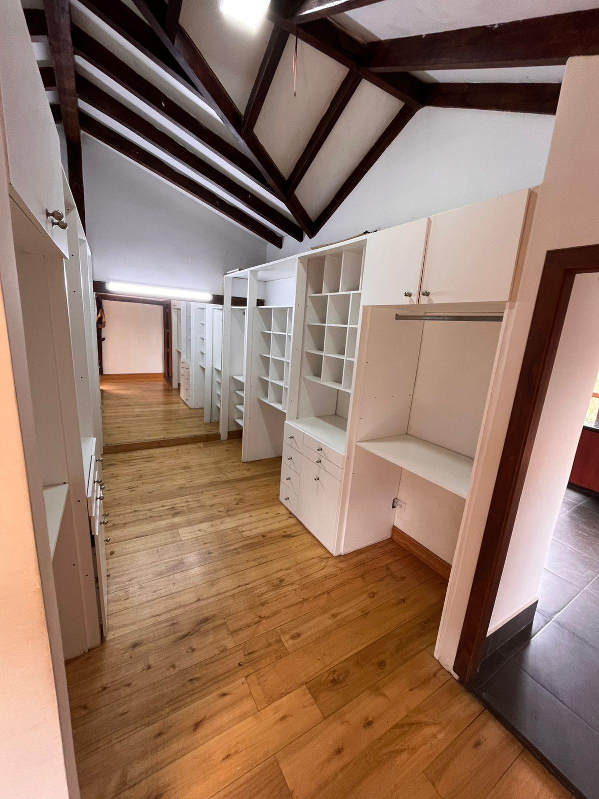 CASA DE CAMPO EN VENTA- CONJUNTO PRIVADO