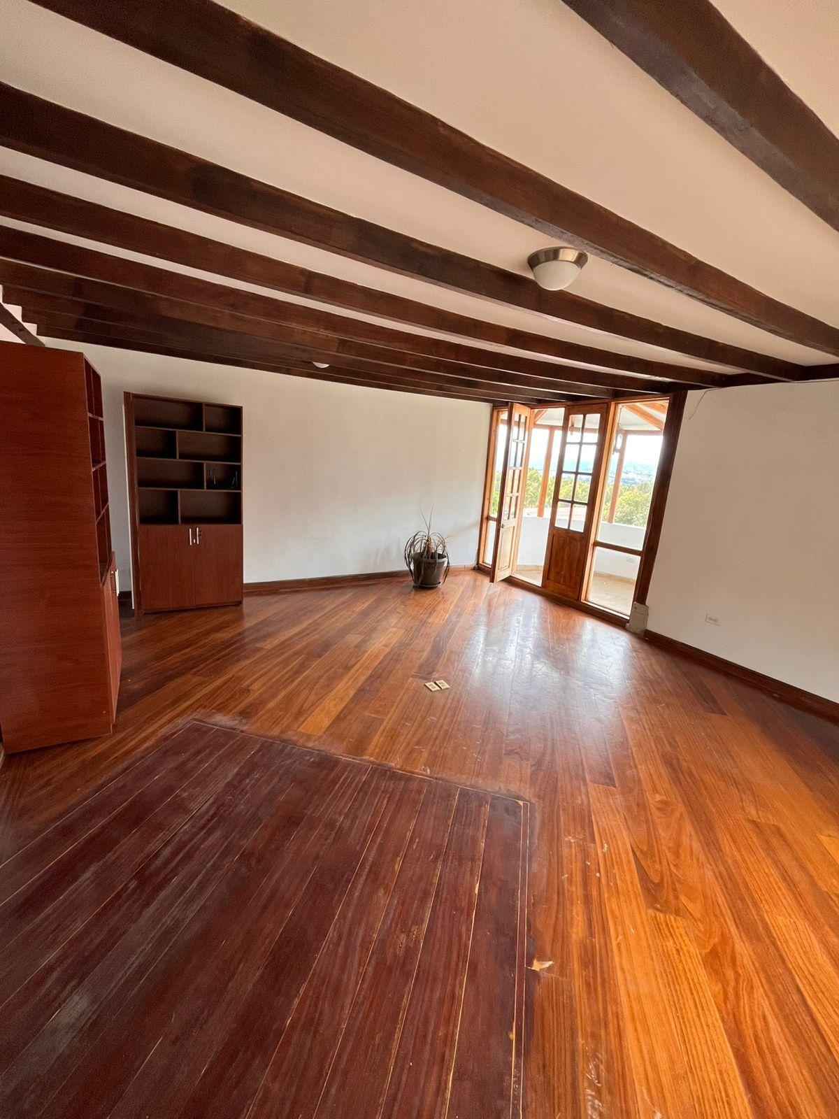 CASA DE CAMPO EN VENTA- CONJUNTO PRIVADO