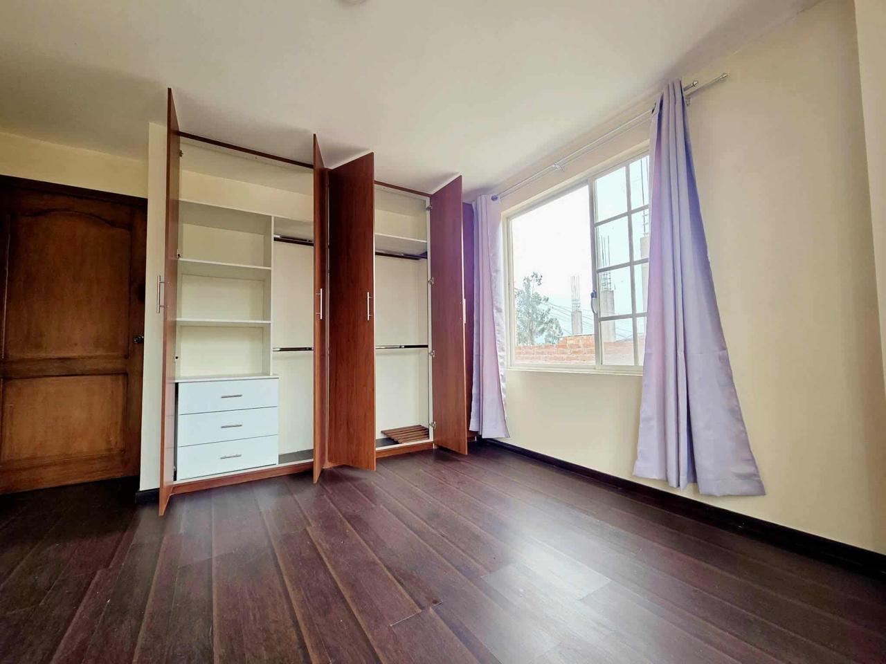 CASA EN VENTA NORTE DE RIOBAMBA