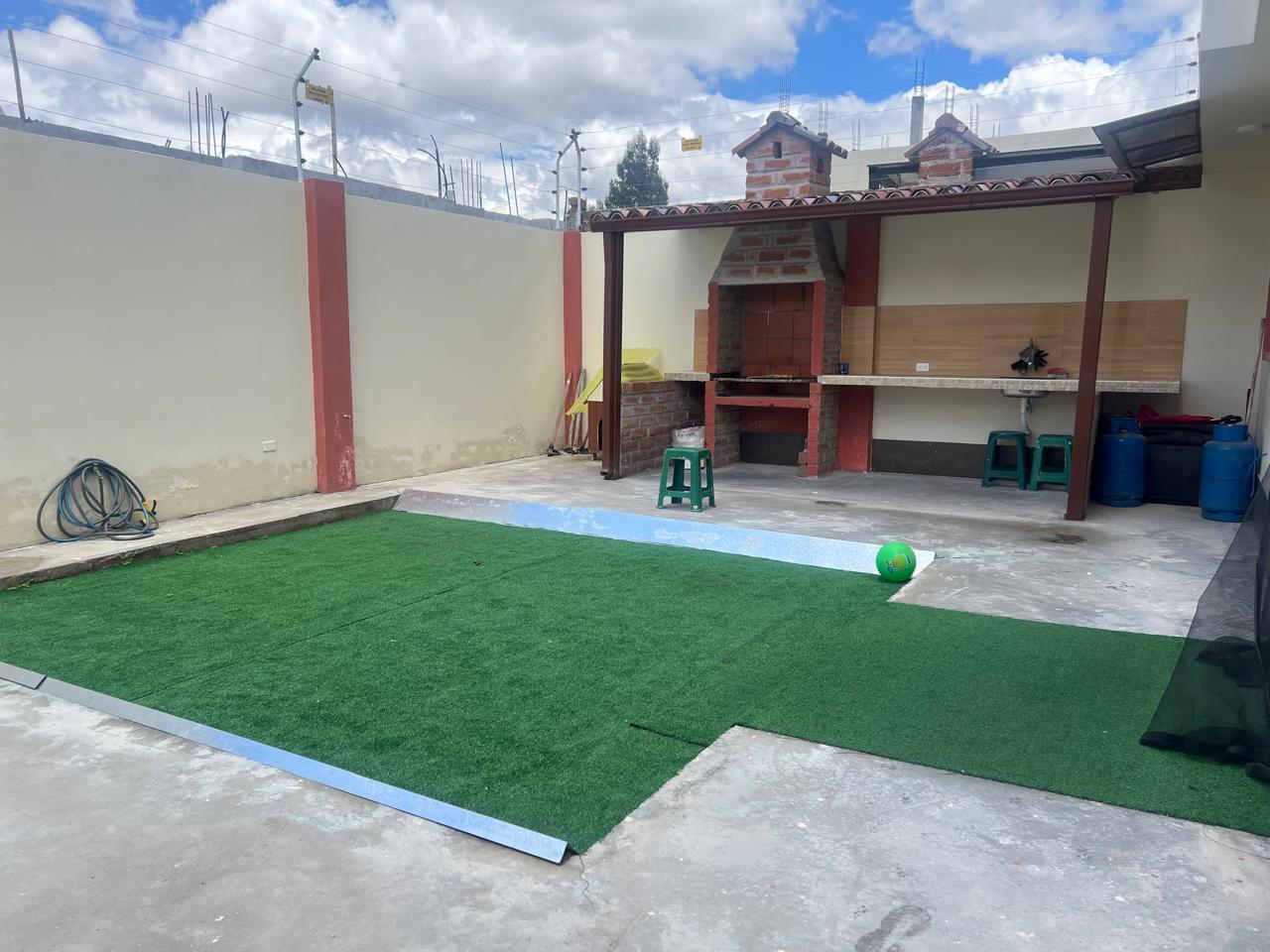 CASA EN VENTA NORTE DE RIOBAMBA