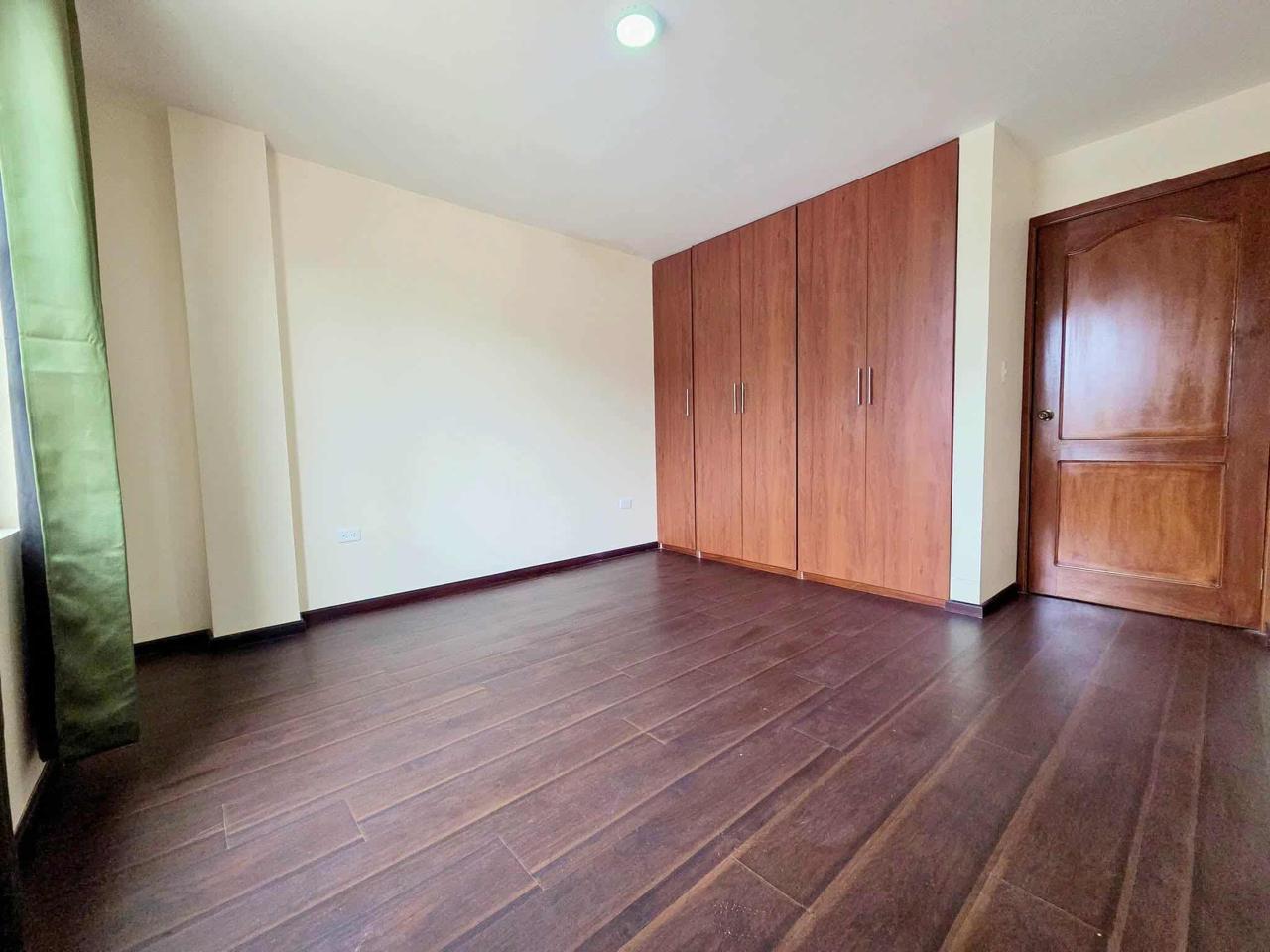 CASA EN VENTA NORTE DE RIOBAMBA