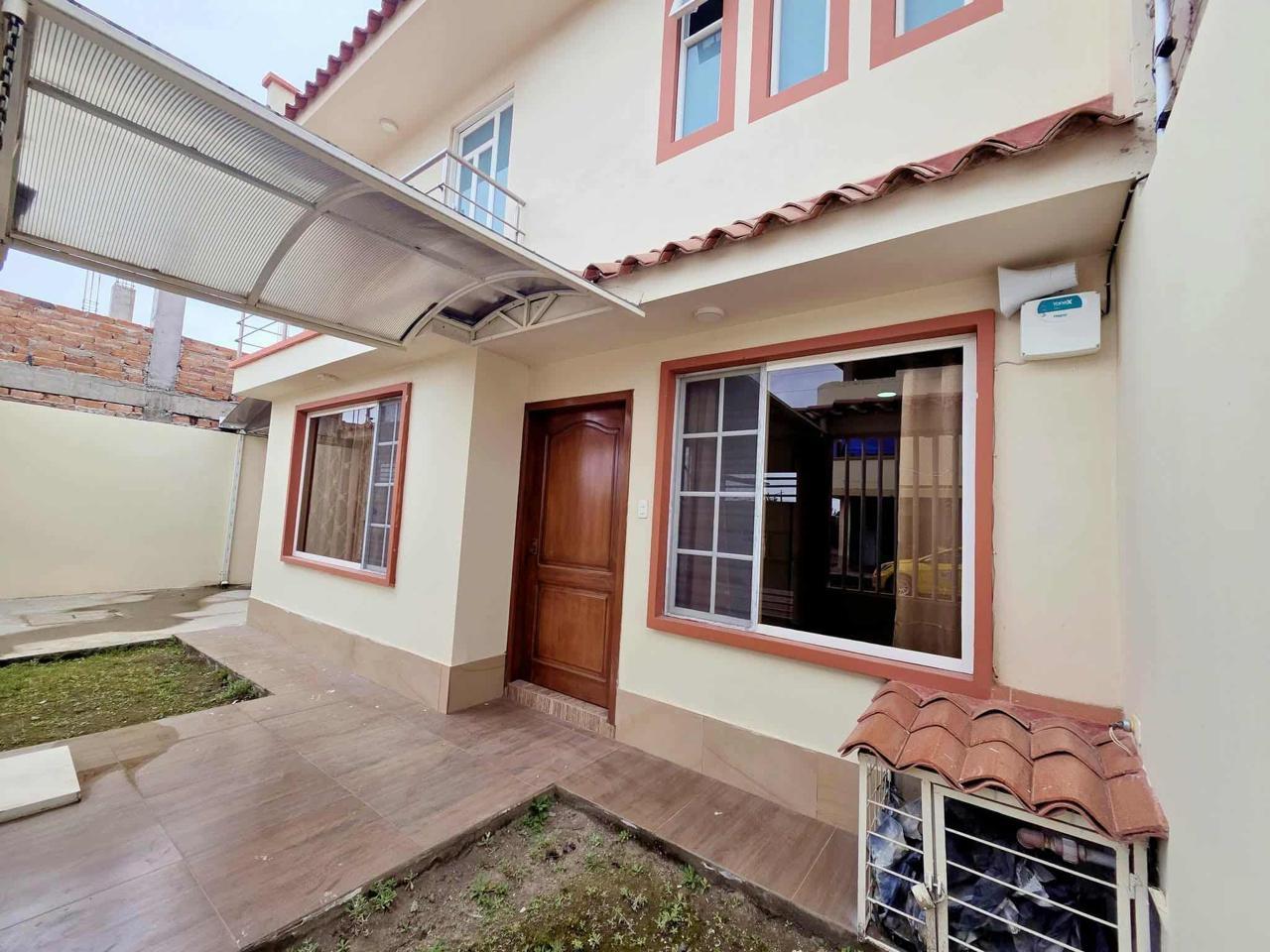 CASA EN VENTA NORTE DE RIOBAMBA