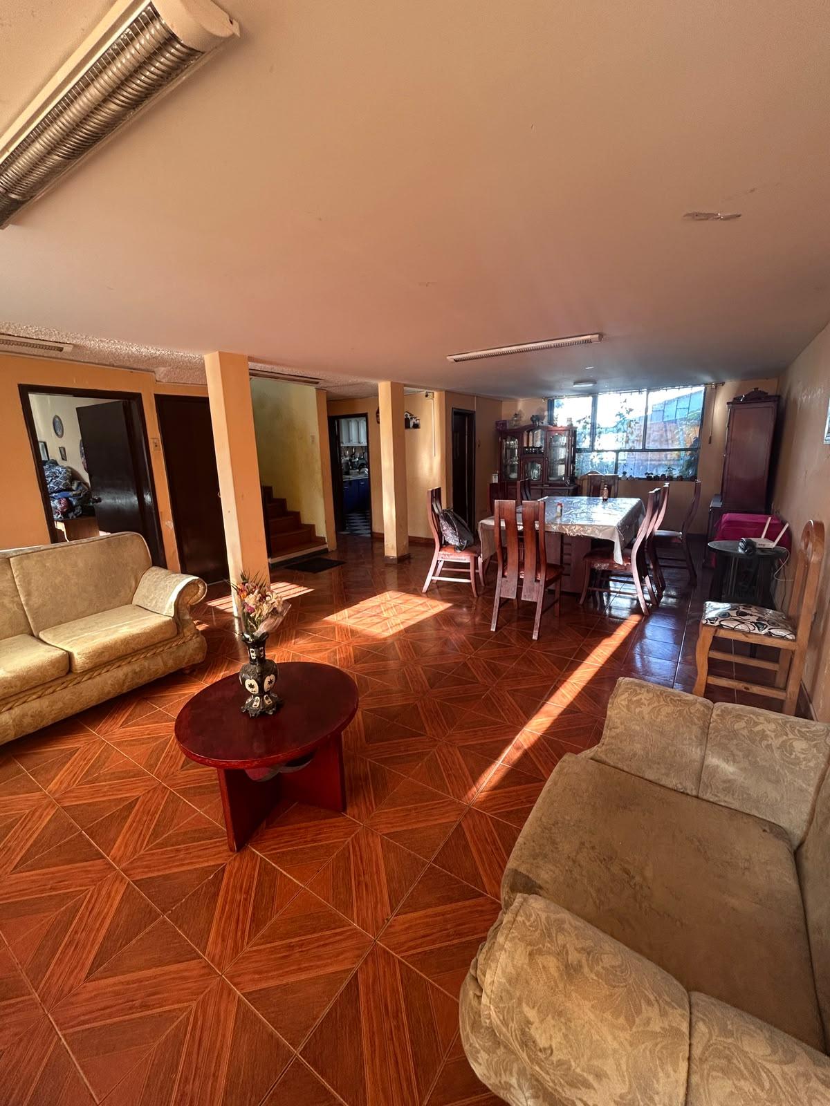 CASA EN VENTA